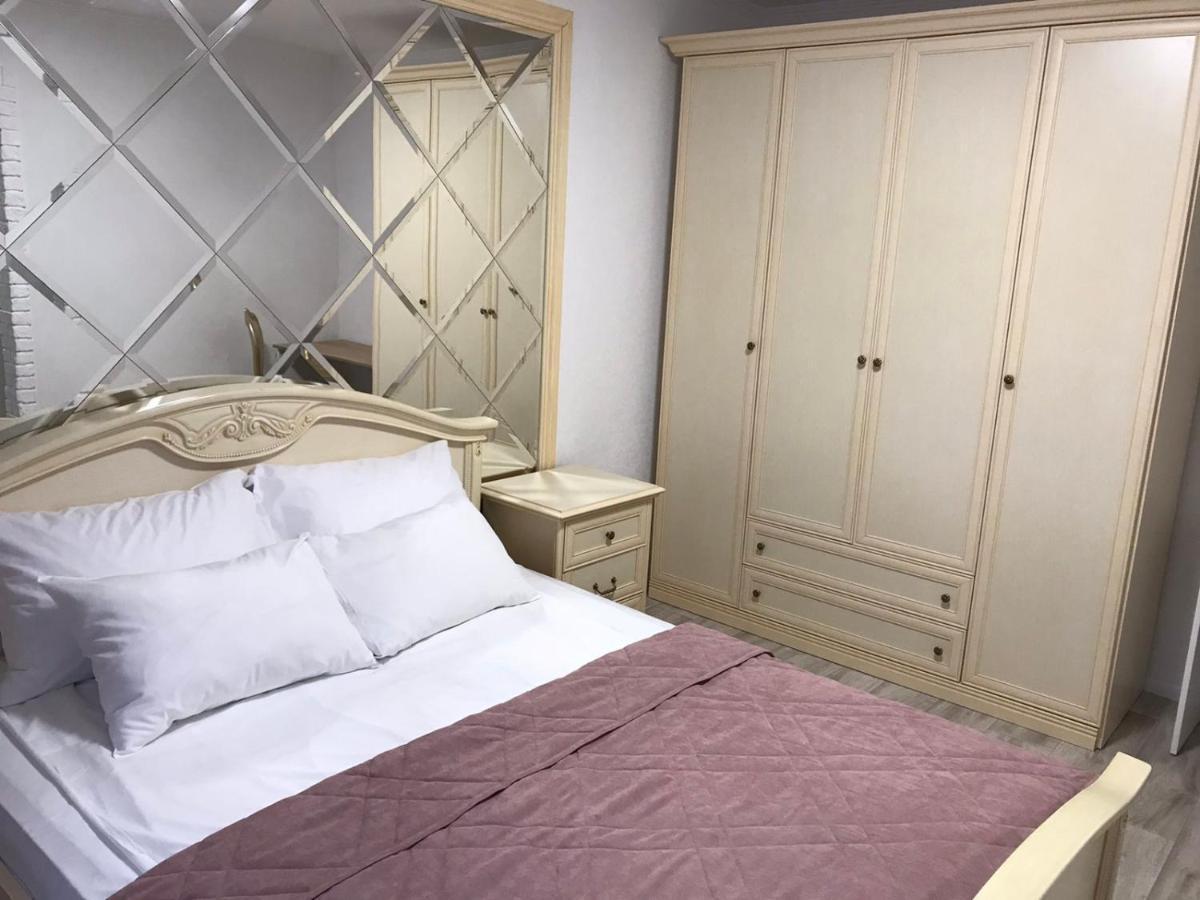 Enrico Hotel Dnipro Eksteriør billede